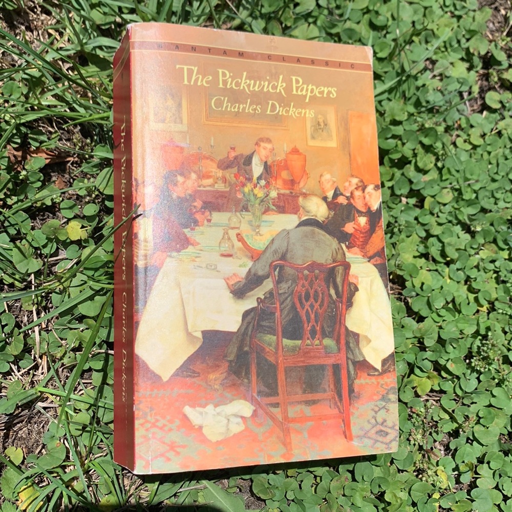 Classic Charles Dickens The Pickwick Papers Paperback